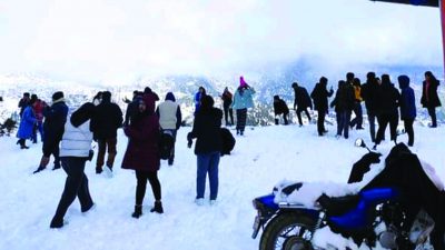 हिमपात भएको क्षेत्रमा आन्तरिक पर्यटक बढे