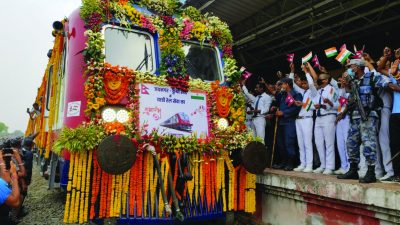 हरियो झण्डा देखाएर रेलको समुद्घाटन