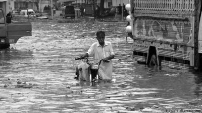 पाकिस्तानमा बाढीले हजार बढीको मृत्यु