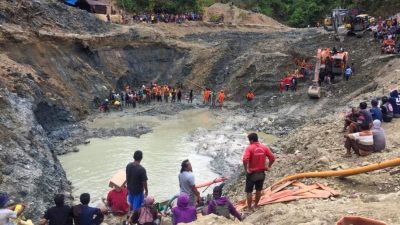 इन्डोनेसियाको सुनखानीमा पहिरो जाँदा २० जना पुरिए